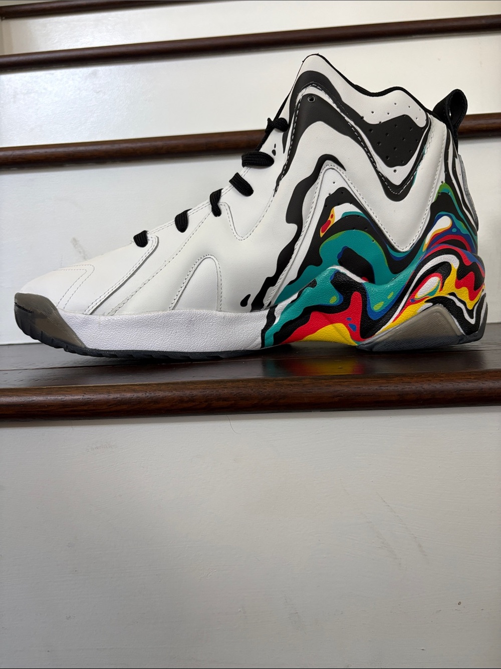 Reebok White Multicolor Athletic Shoes Kamikaze 2’s Peace Day colorway - Picture 2 of 12